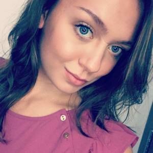 Meet your Posher, Emilie